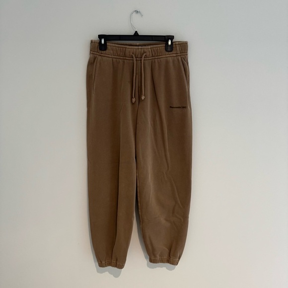 Abercrombie & Fitch Cinched Ochre Sweatpants Size Small Like New - Picture 1 of 3